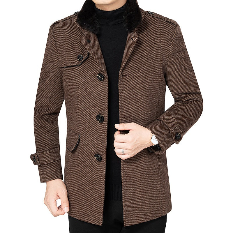Cappotto di lana con bottoni