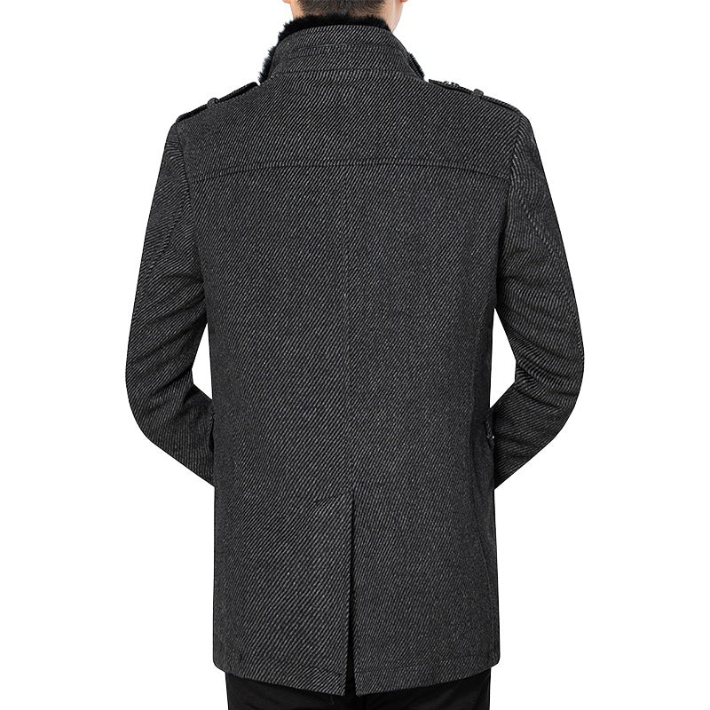 Cappotto di lana con bottoni