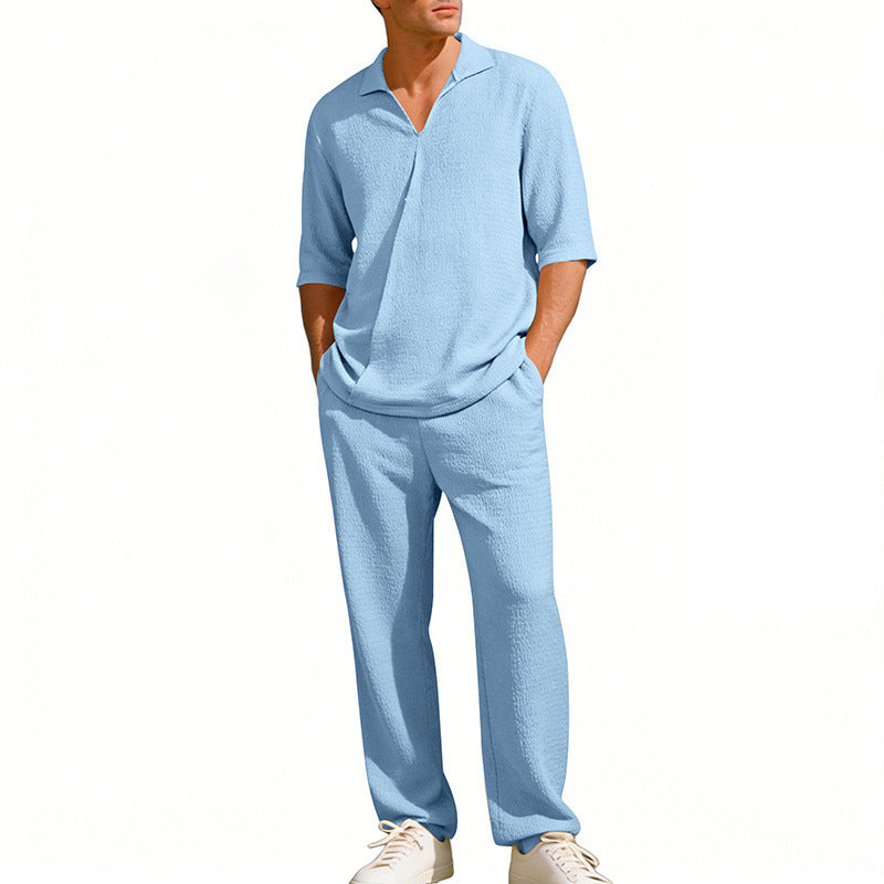 Camicia e pantaloni a maniche corte con risvolto da uomo